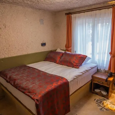 Capavista Cave House Bed & Breakfast