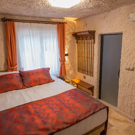 Capavista Cave House Bed & Breakfast